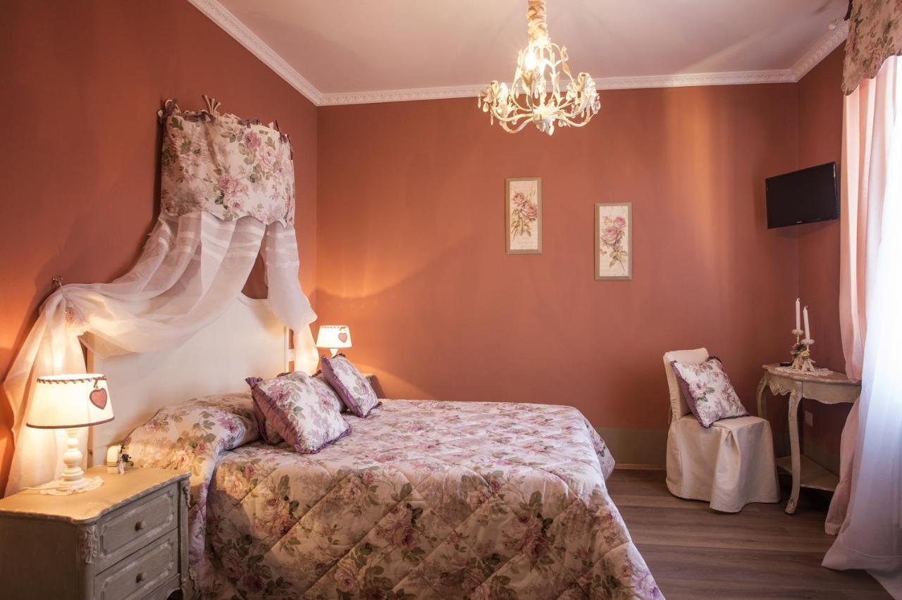 B&B Il Biancospino Abbadia San Salvator Phòng bức ảnh